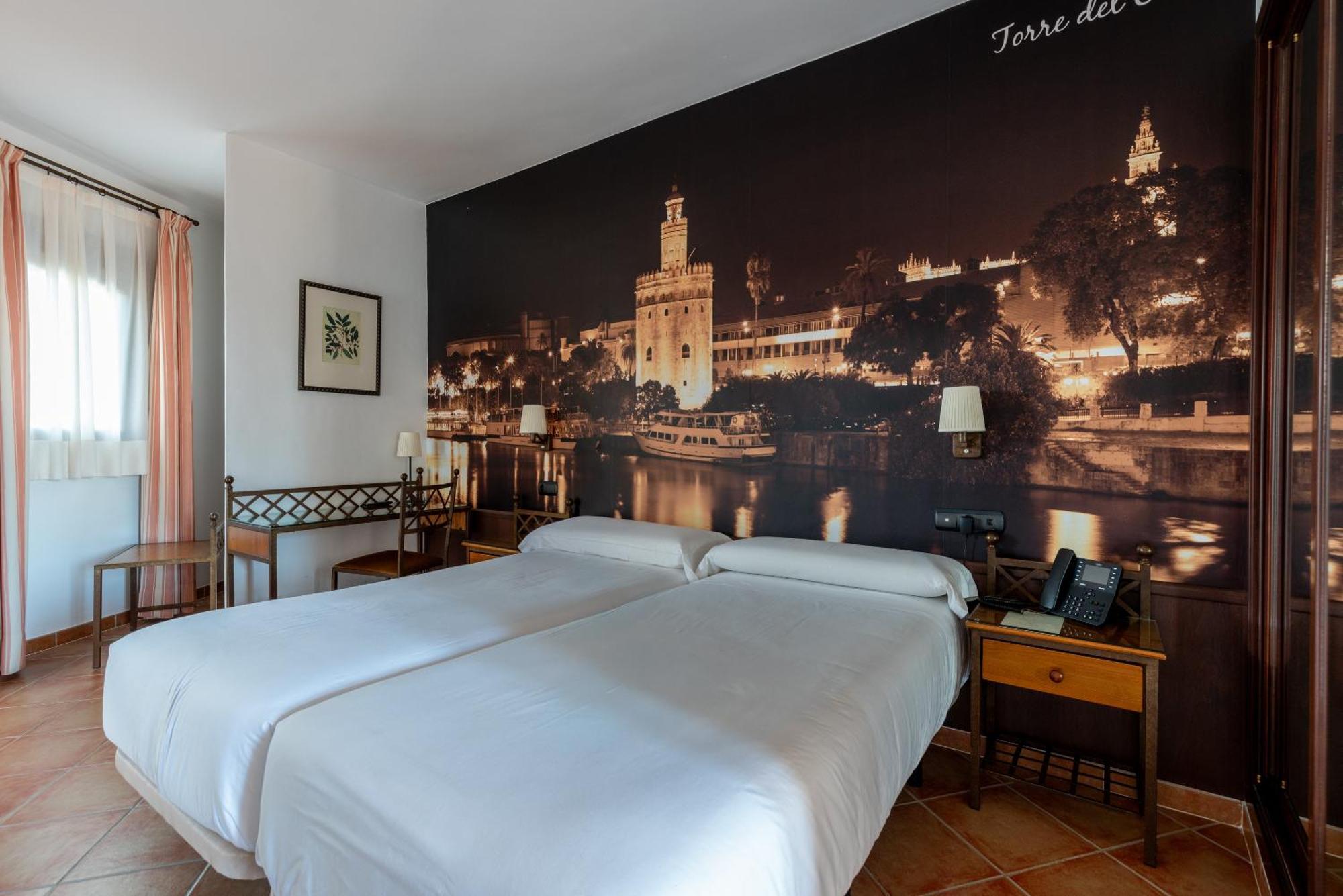 Hacienda Santa Barbara Hotel
